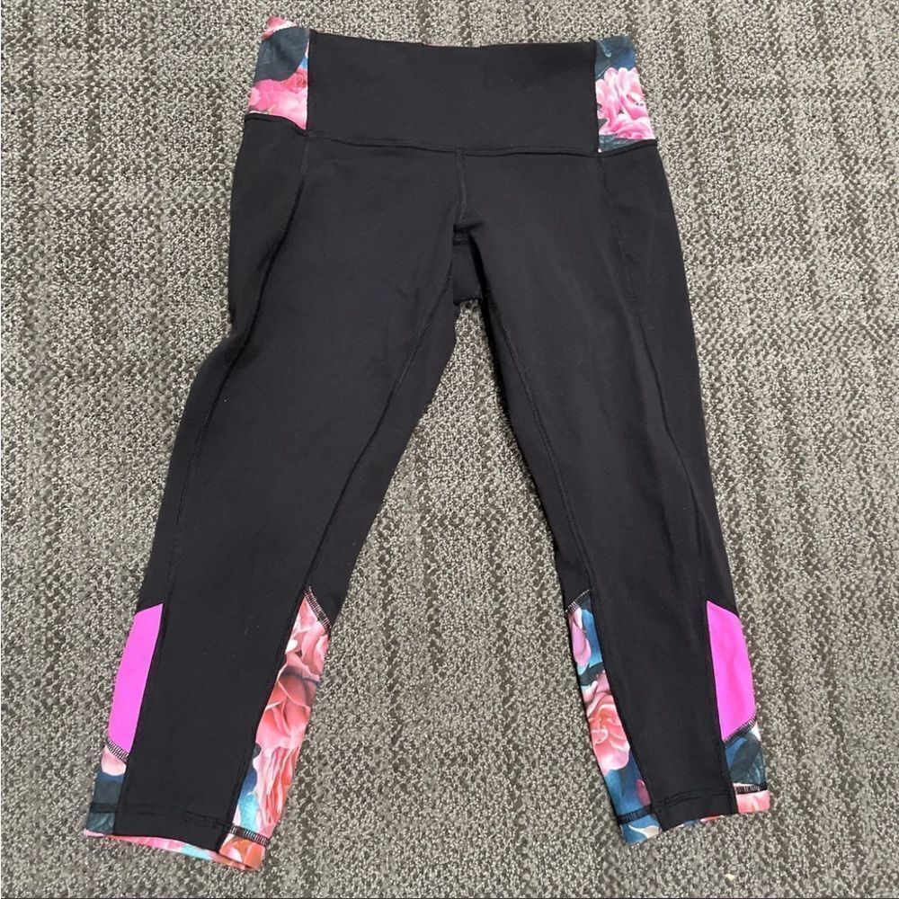 ‎Lululemon cropped leggings 6